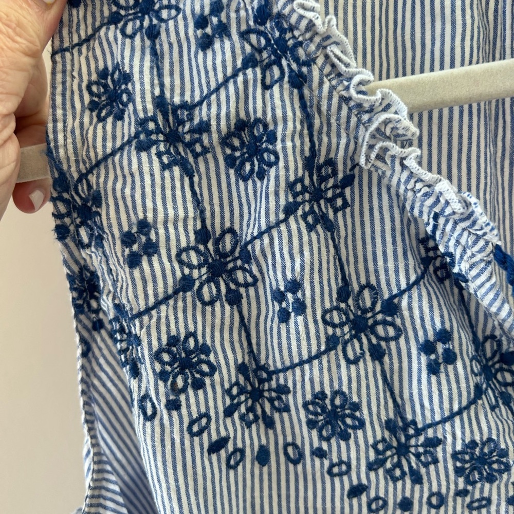 Lane Bryant v Neck Sleeveless Embroidered Peasant Top. 100% Cotton. Boho. EUC. - Picture 5 of 11